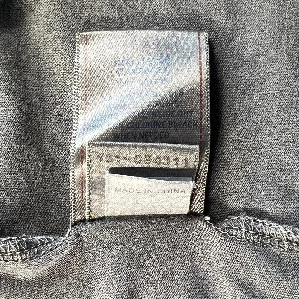 True Religion Graphic T-Shirt Buddha Guitar Logo Gray Men's Size 2XL VTG‎ NWT